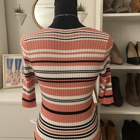Express V-Neck Stripe Sweater - Picture 2 of 3
